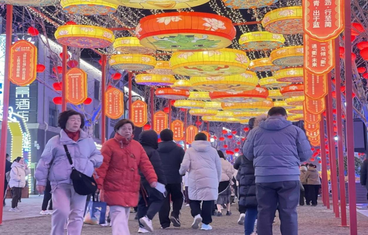 金衢设计咨询集团第三届印象济南泉城最美花灯会“龙”重“灯”场